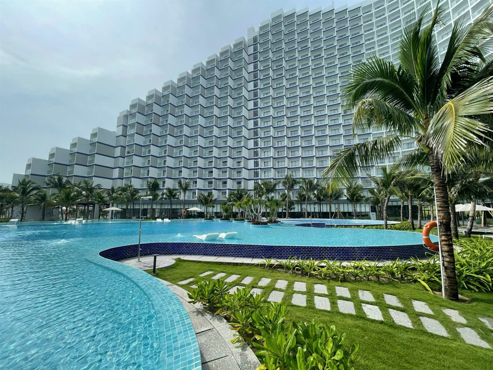 Căn hộ The Arena Cam Ranh là loại hình gì? Condotel, HĐMB và đất thương mại dịch vụ